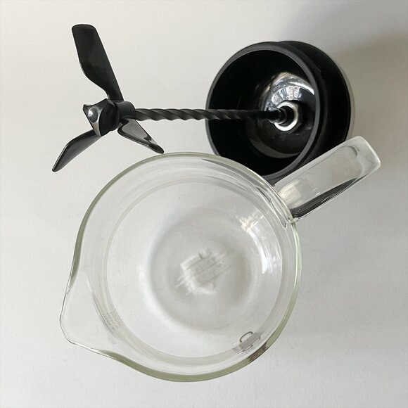 Bodum Chocolatiere Hot Chocolate Glass Jug with Frother Mixer Pitcher - Picture 3 of 6